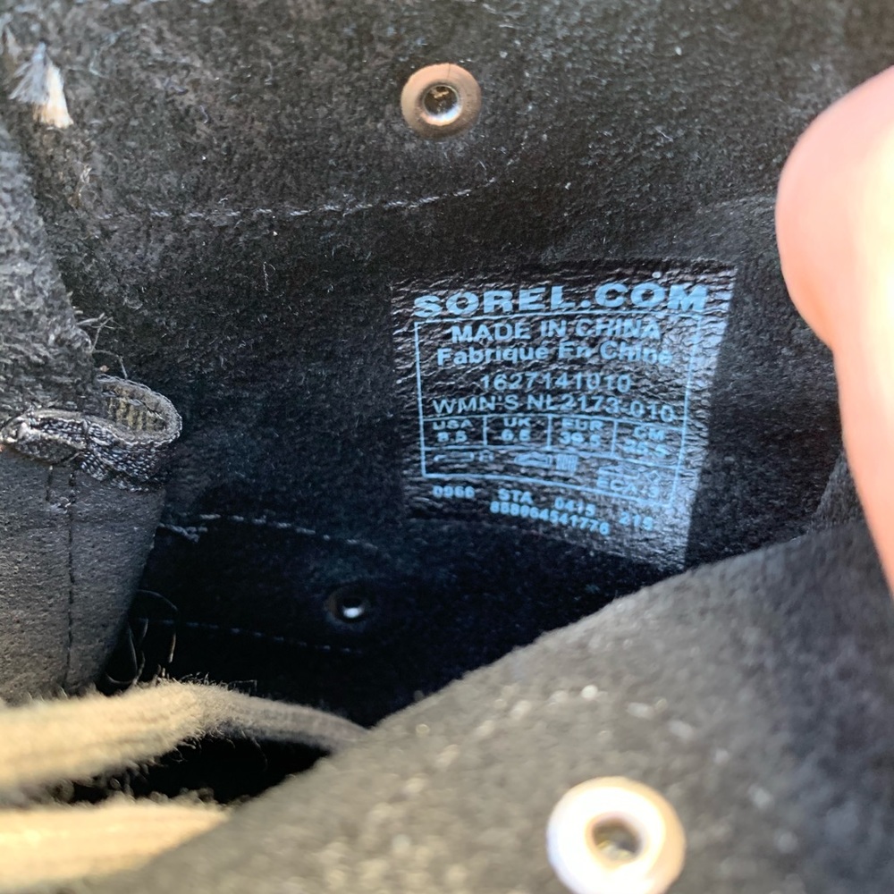 Sorel black boot 8.5! - Picture 4 of 4